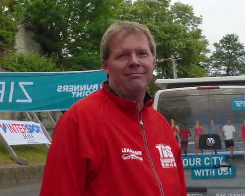 Die neuen HLV-Fachwarte: Jens Indorf als Fachwart Lauf-/Walking-/Nordic-Walking-TREFF 