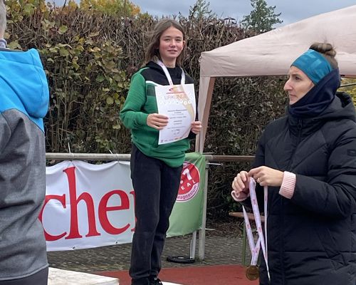 Hessische Meisterschaften im Crosslauf – Lange Nägel in den Spikes waren eigentlich Pflicht - 1 x Bronze