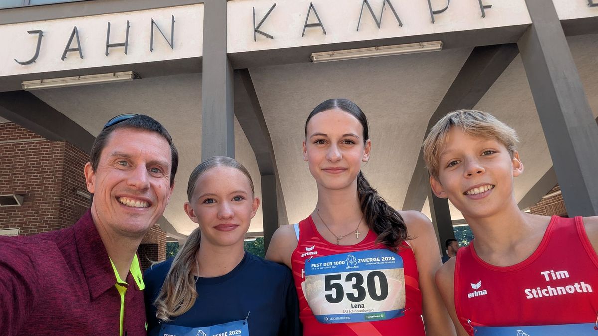 Tim Reitz (von links), Emma Brachmann, Lena Rittmeier und Tim Stichnoth (Foto Tim Reitz)