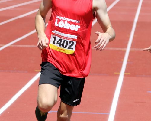 Malkomes holt Hessentitel über 400-Meter-Hürden