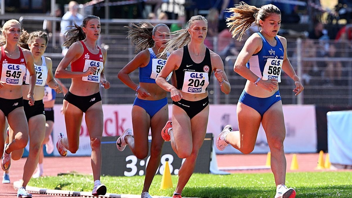 Svenja Sommer (SGE/204), 1500 m