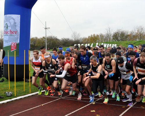 Letzte Meistertitel 2022 an Eva Maria Sulzer, Lorenz Rau, Leon Brinkmann sowie Fynn Becker