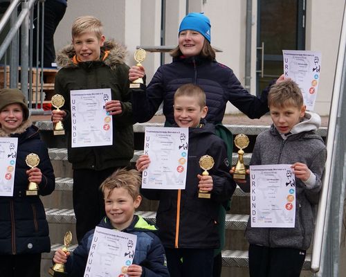 3. Lauf  und Abschluss der Winterlaufserie 2023 in Heringen - Hünfelder Athleten sorgen für tolle Bilanz