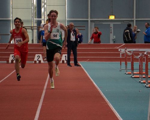 Hallensportfest des Kreises Frankfurt am Main – Darian Ave mit neuer TOP-Zeit!