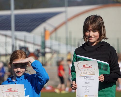 Regions-Langstreckenmeisterschaften (U14 bis Aktive) mit Stadioncross U8-U12 in Marburg