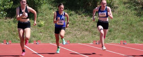 Wettkämpfe 2026: Termine, Ausschreibungen, Ergebnisse